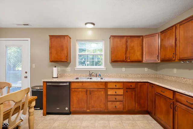 $380,000 | 253 Elderberry Court, Pendleton, IN 46064