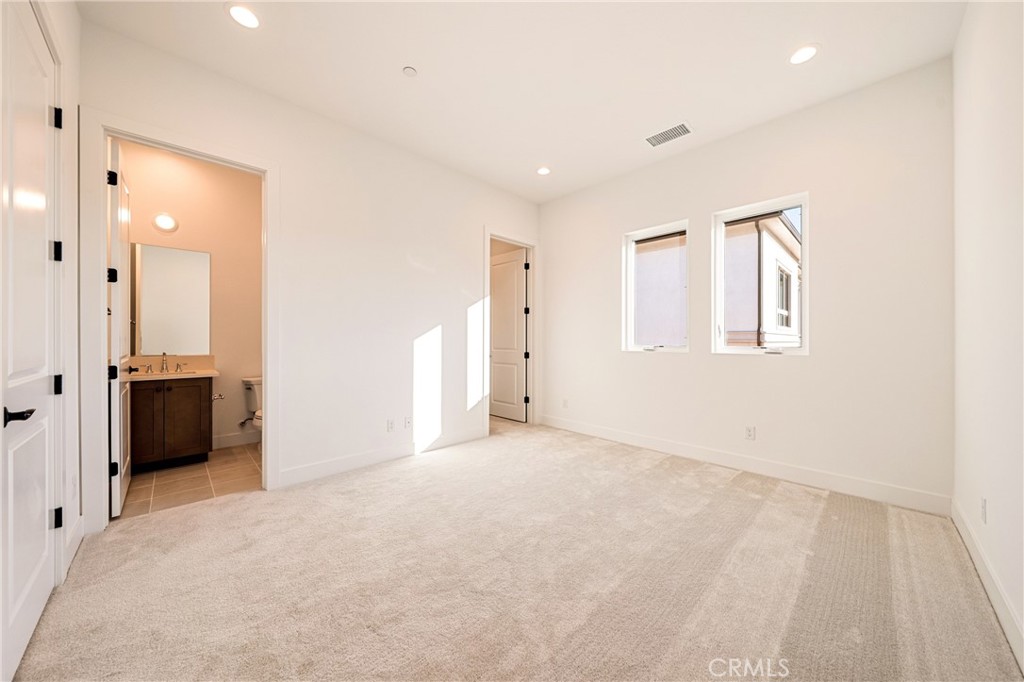 12060 Red Hawk Lane Porter Ranch, CA 91326 - Photo 29 of 48