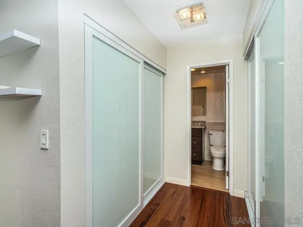 $3,425 | 4566 West Point Loma Boulevard, San Diego, CA 92107