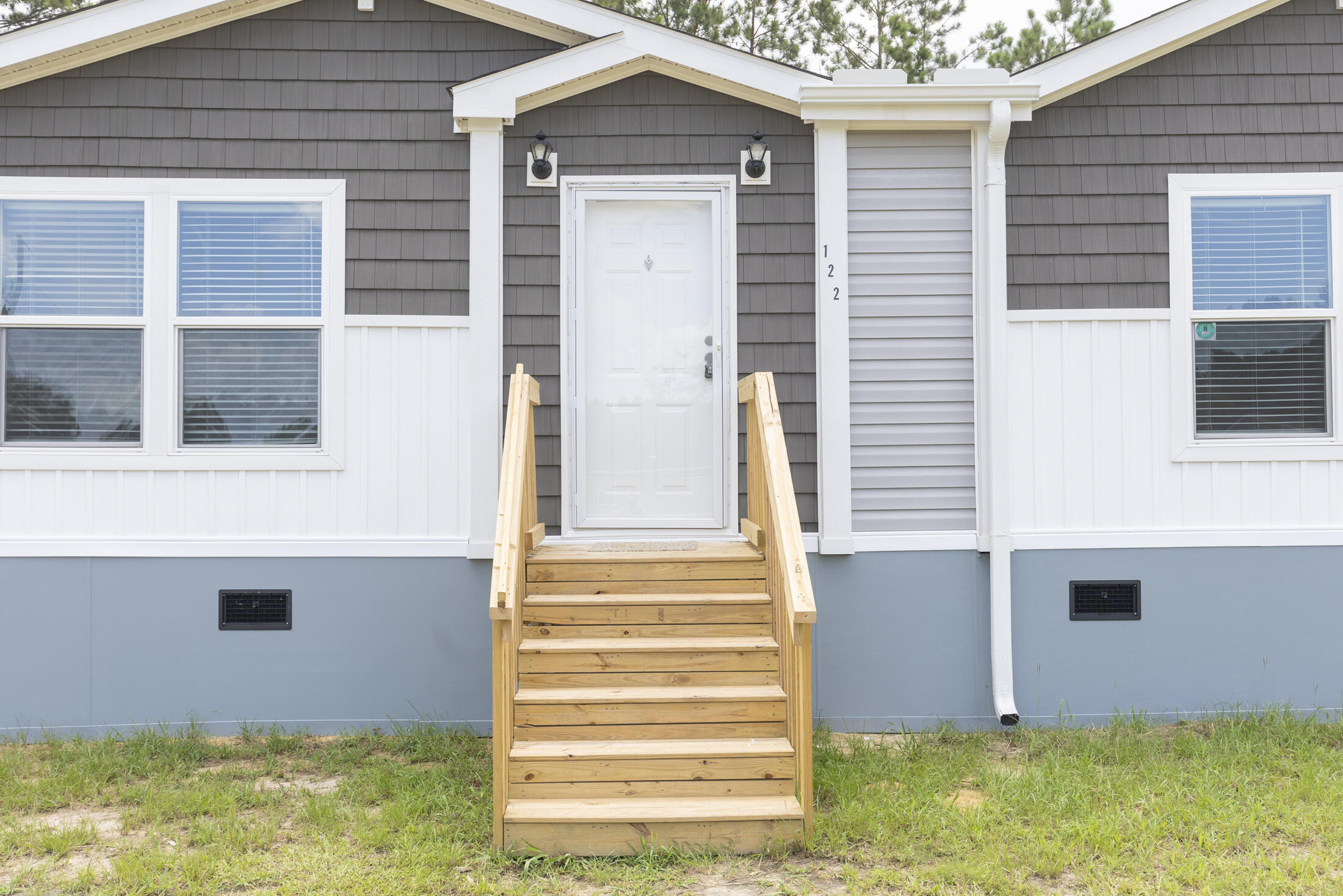 122 Wilder Road St. Stephen, SC 29479 - Photo 2 of 19 122 Wilder 073025-0753