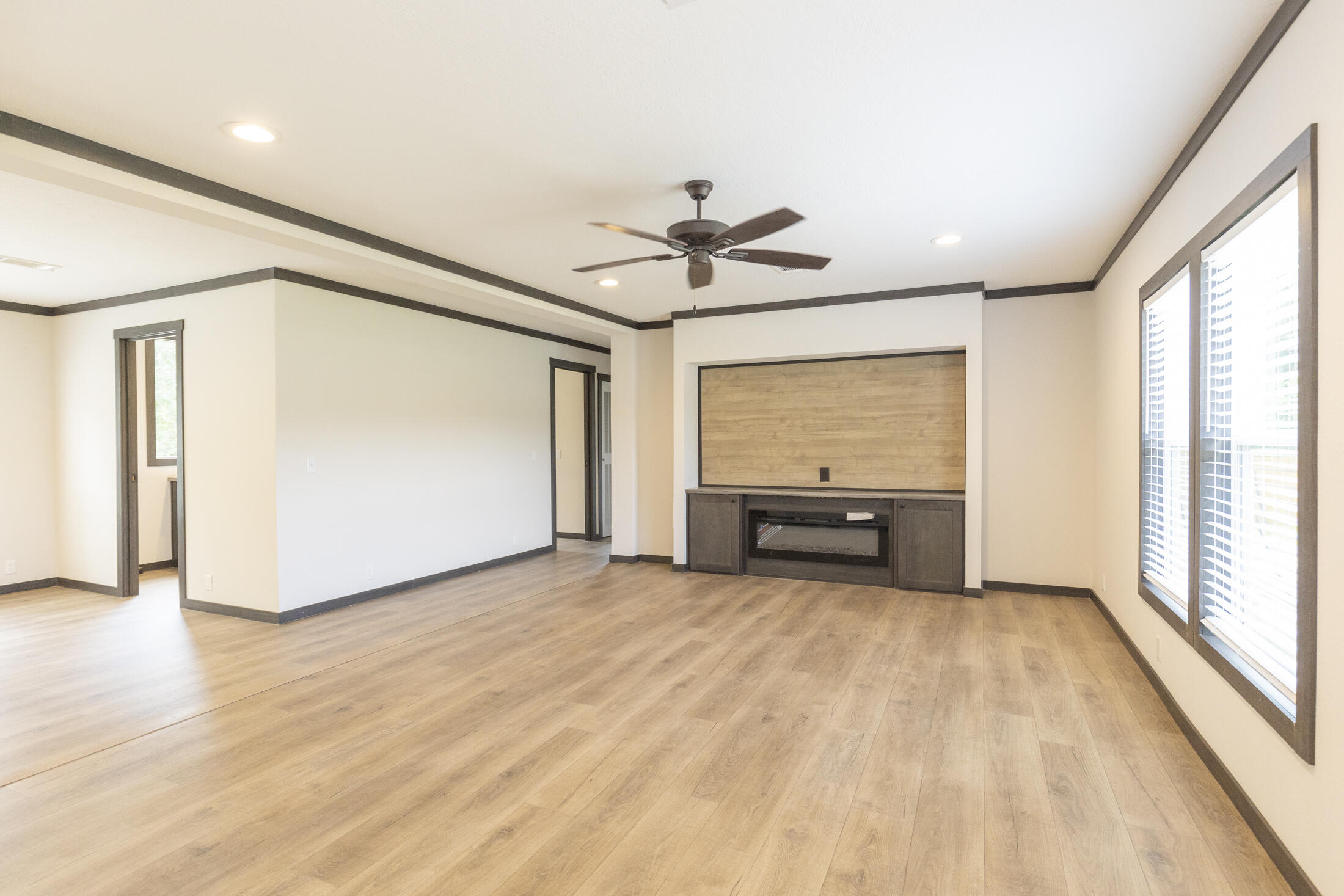 122 Wilder Road St. Stephen, SC 29479 - Photo 3 of 19 122 Wilder 073025-0762