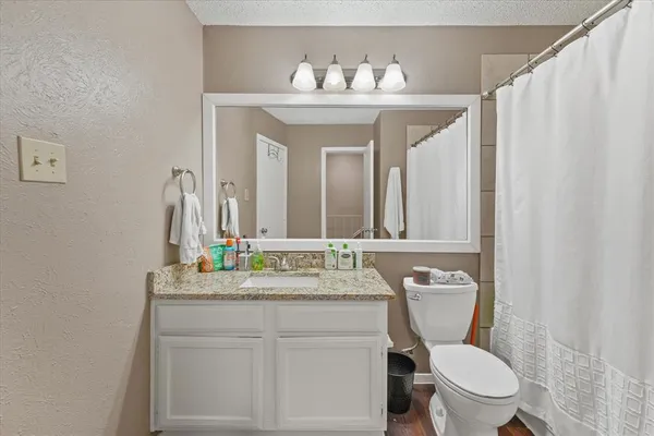 $1,700 | 621 Carriagehouse Lane, Unit 2, Garland, TX 75040