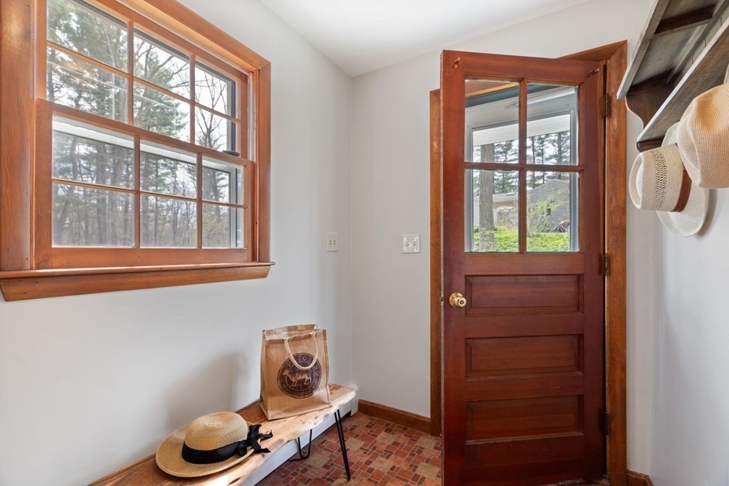 89 Pine Hill Road Ashland, MA 01721 - Photo 10 of 35 Gallery Image 10