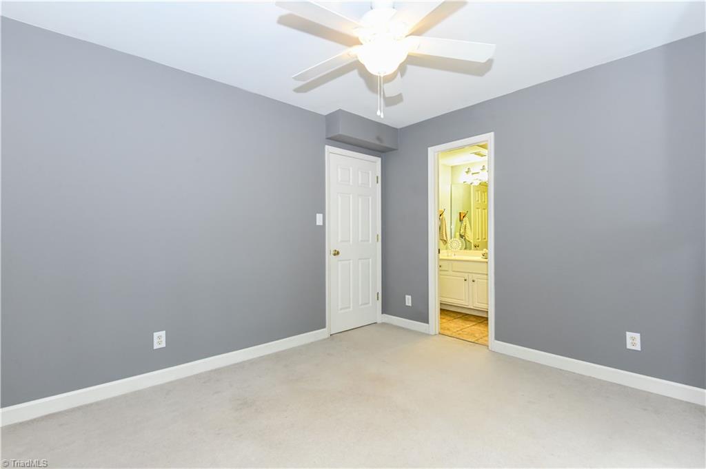 5923 Ballinger Road Greensboro, NC 27410 - Photo 29 of 42