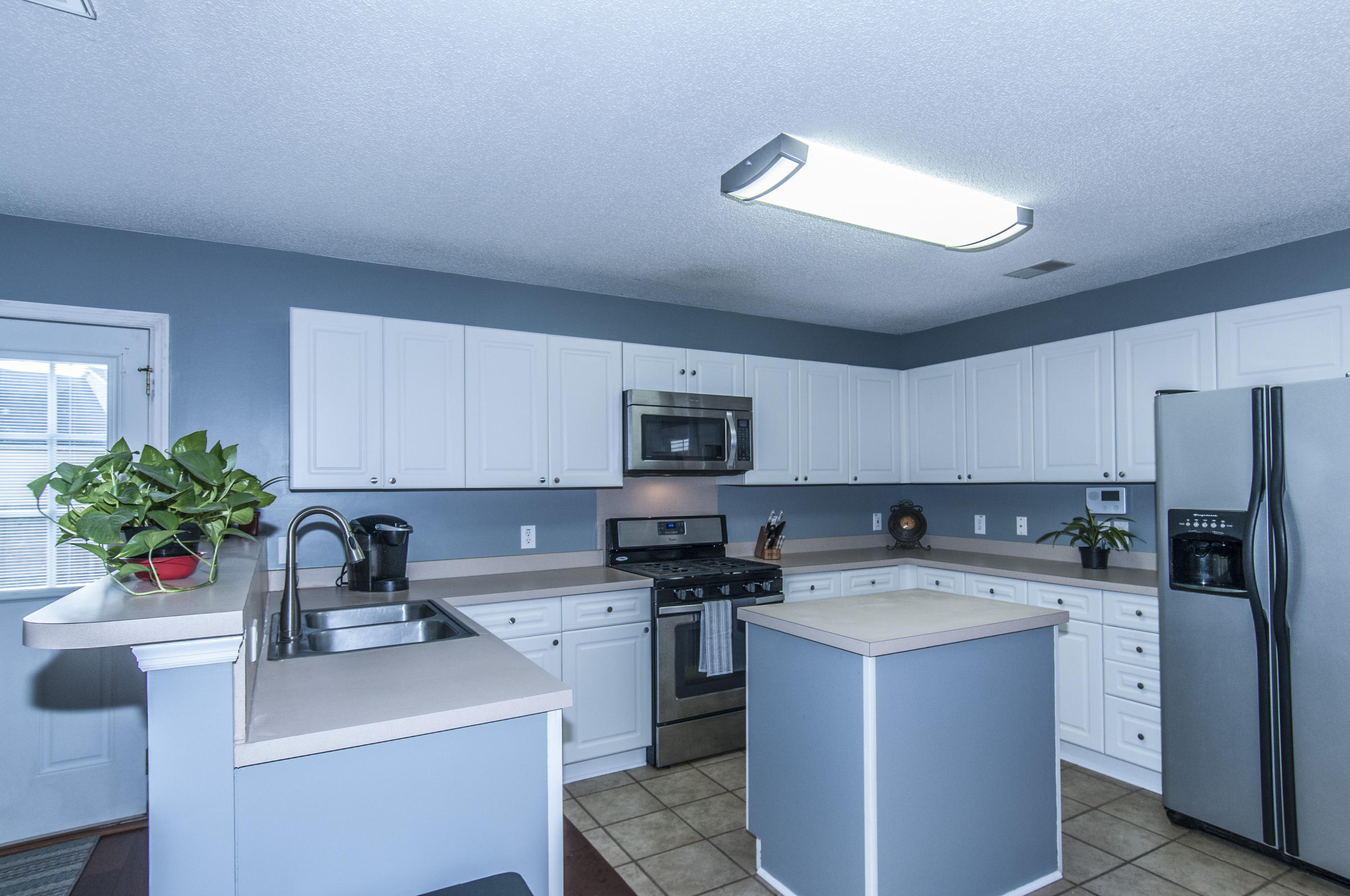 223 Eagle Ridge Road Summerville, SC 29485 - Photo 7 of 27 _DSC7492