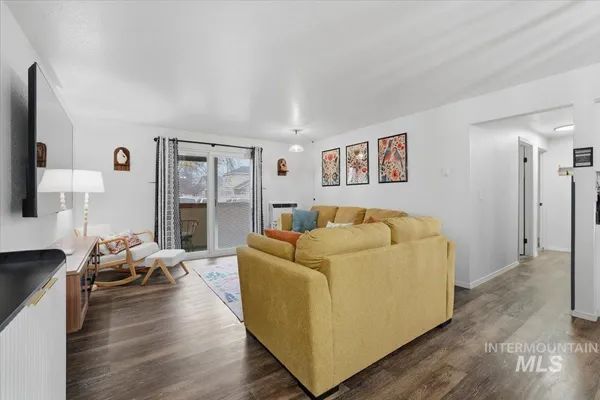 $275,000 | 6926 West Colehaven Lane, Unit 19, Boise, ID 83704