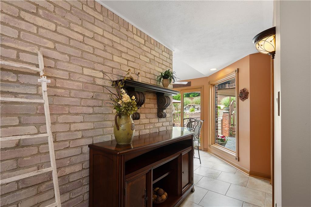 319 Waterman Road Jefferson Hills, PA 15025 - Photo 19 of 50 Gallery Image 19