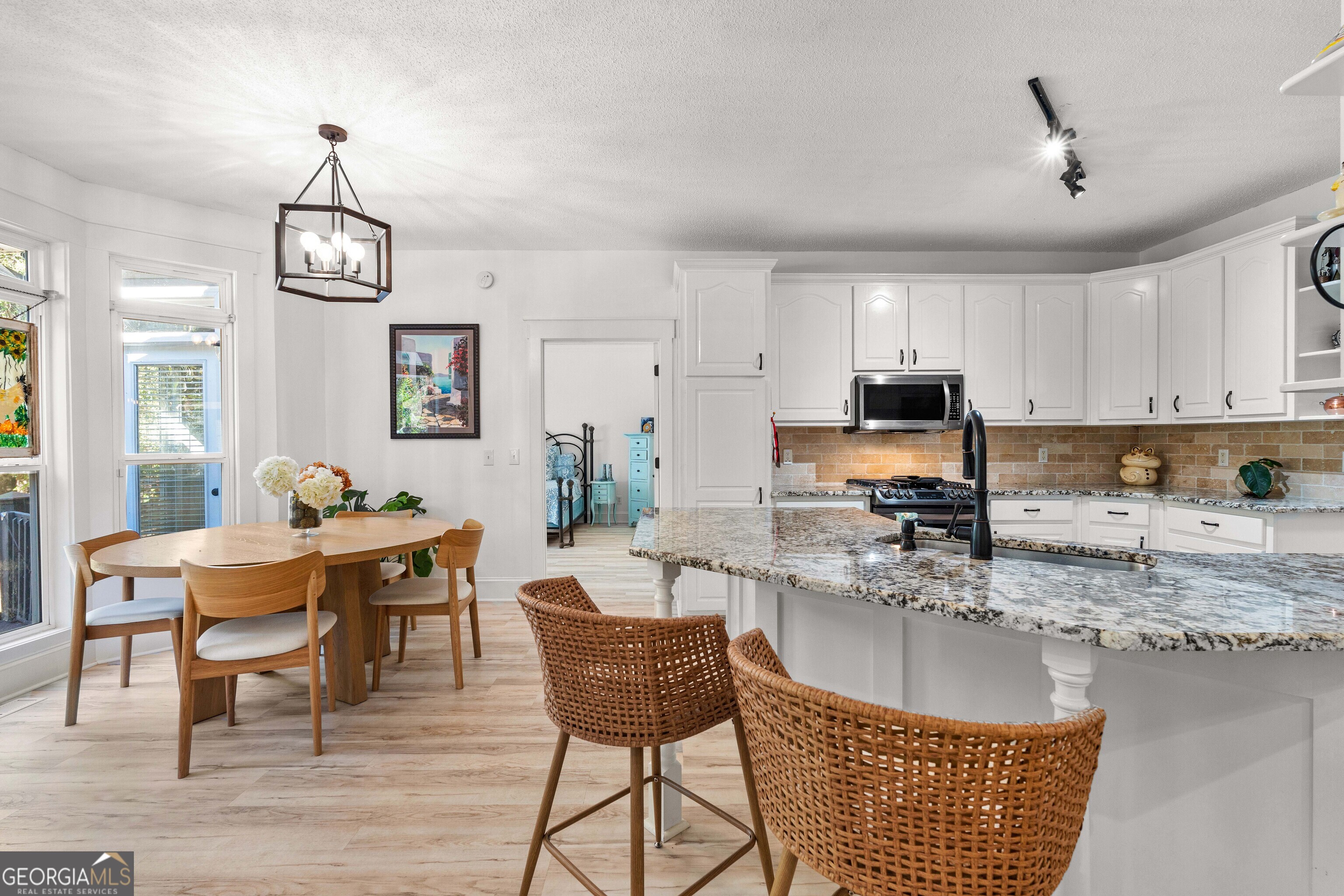 37 Forest Point Newnan, GA 30265 - Photo 7 of 31