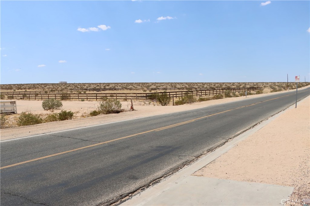 0 Mountain Springs Road Helendale, CA 92342 - Photo 6 of 23 a view of an ocean