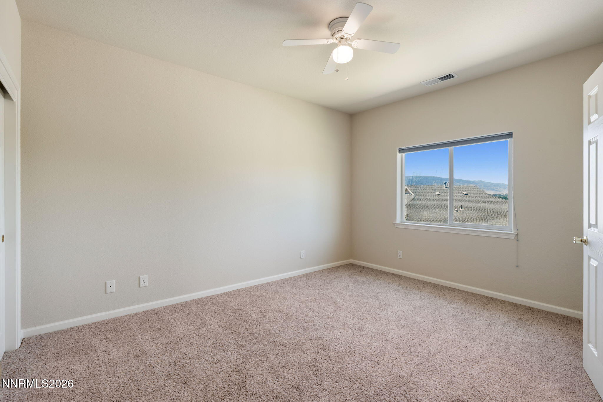 955 Demos Court Reno, NV 89512 - Photo 38 of 48 46-web-or-mls-DSC04008
