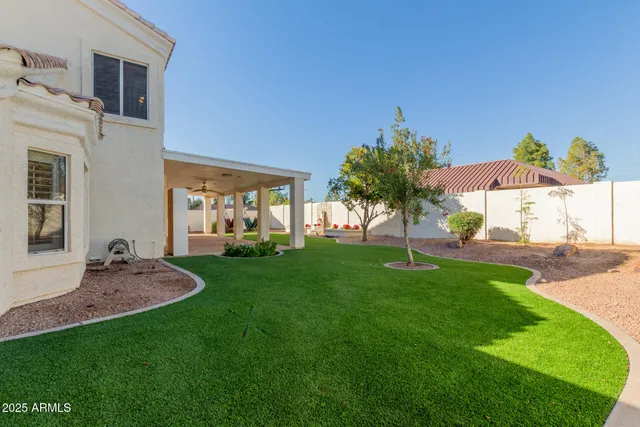 a view of outdoor space yard and patio