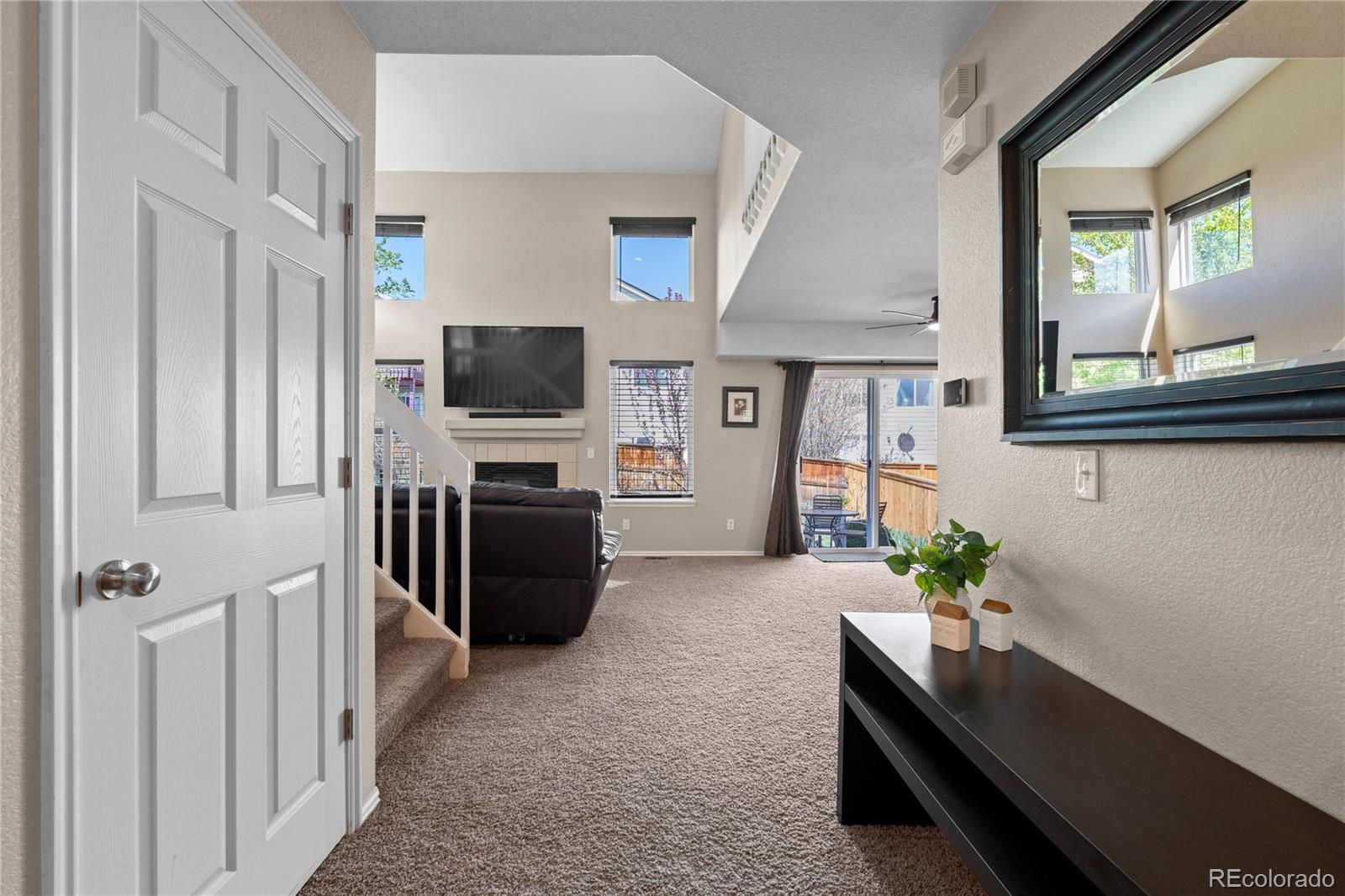 9835 Sydney Lane Highlands Ranch, CO 80130 - Photo 4 of 50