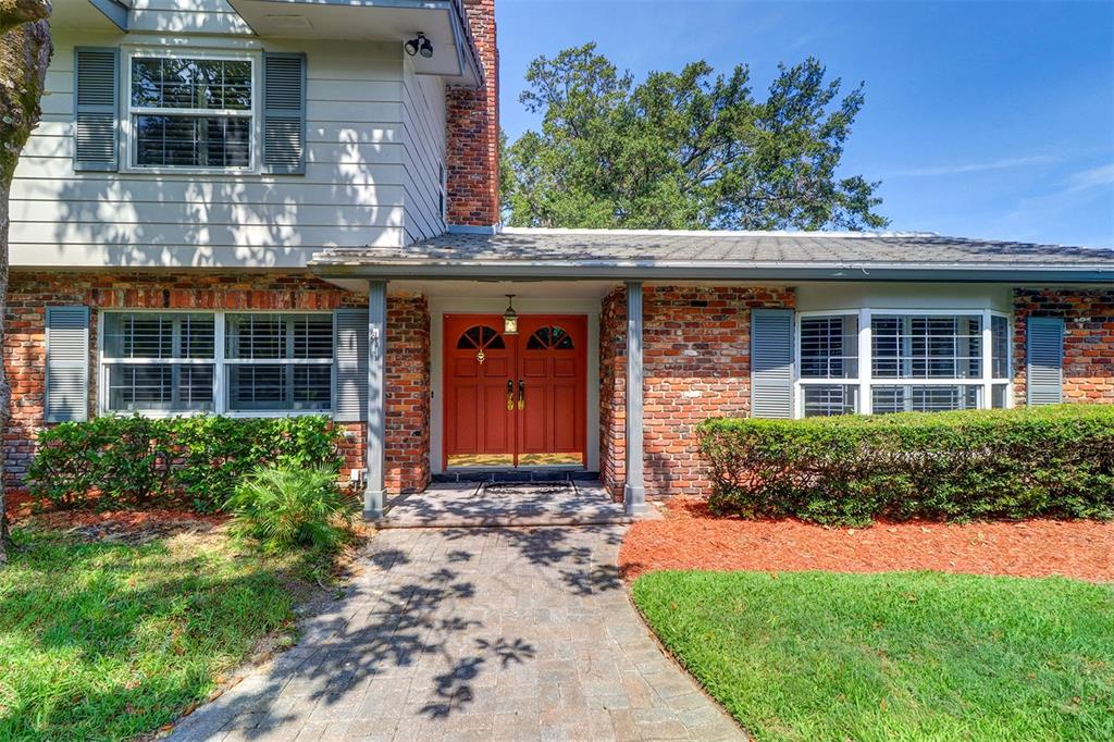 1670 Fox Road Clearwater, FL 33764 - Photo 11 of 55 Gallery Image 11