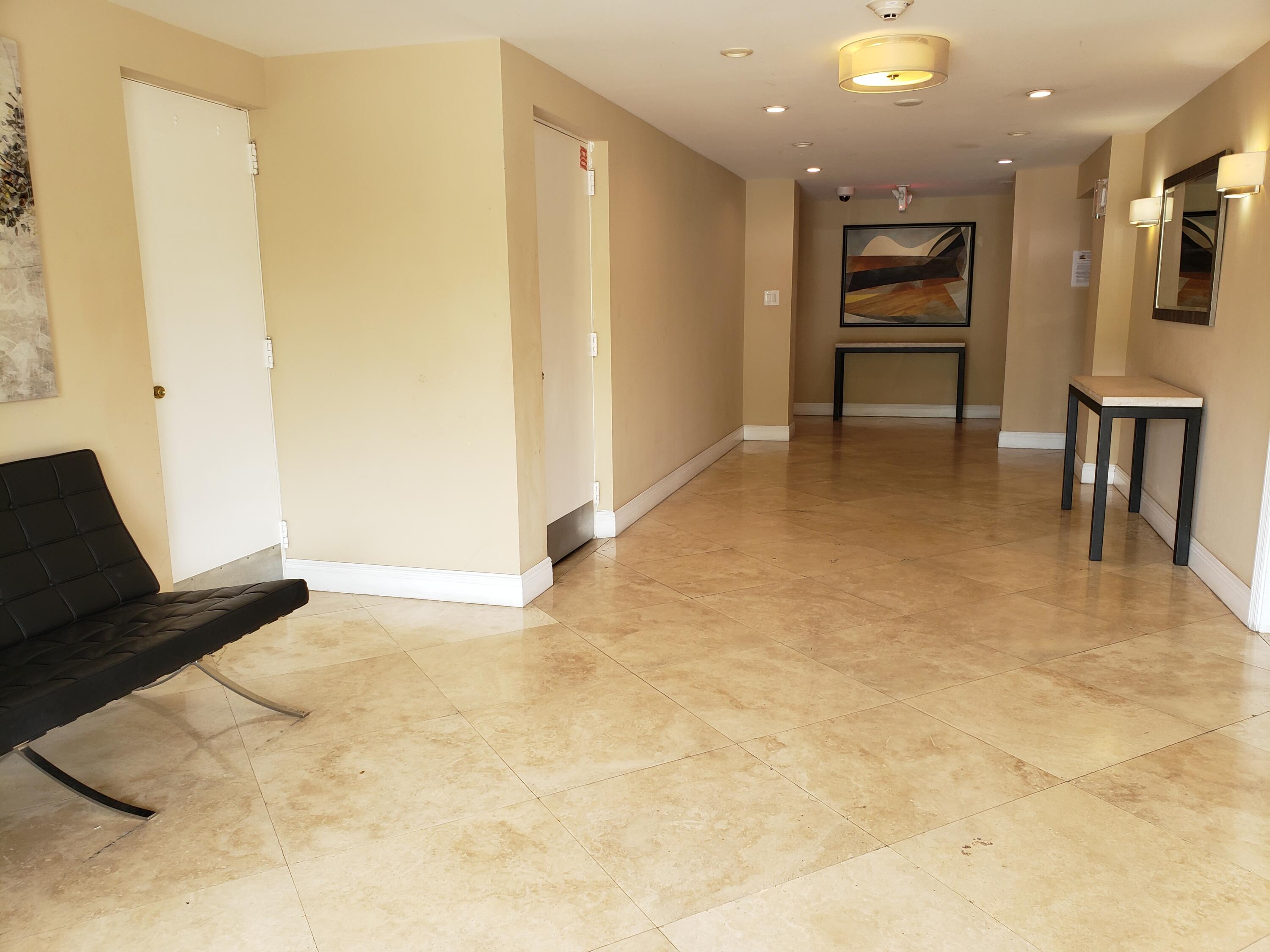 55 Southwest 2nd Avenue, Unit 5110 Boca Raton, FL 33432 - Photo 3 of 16 Building Lobby