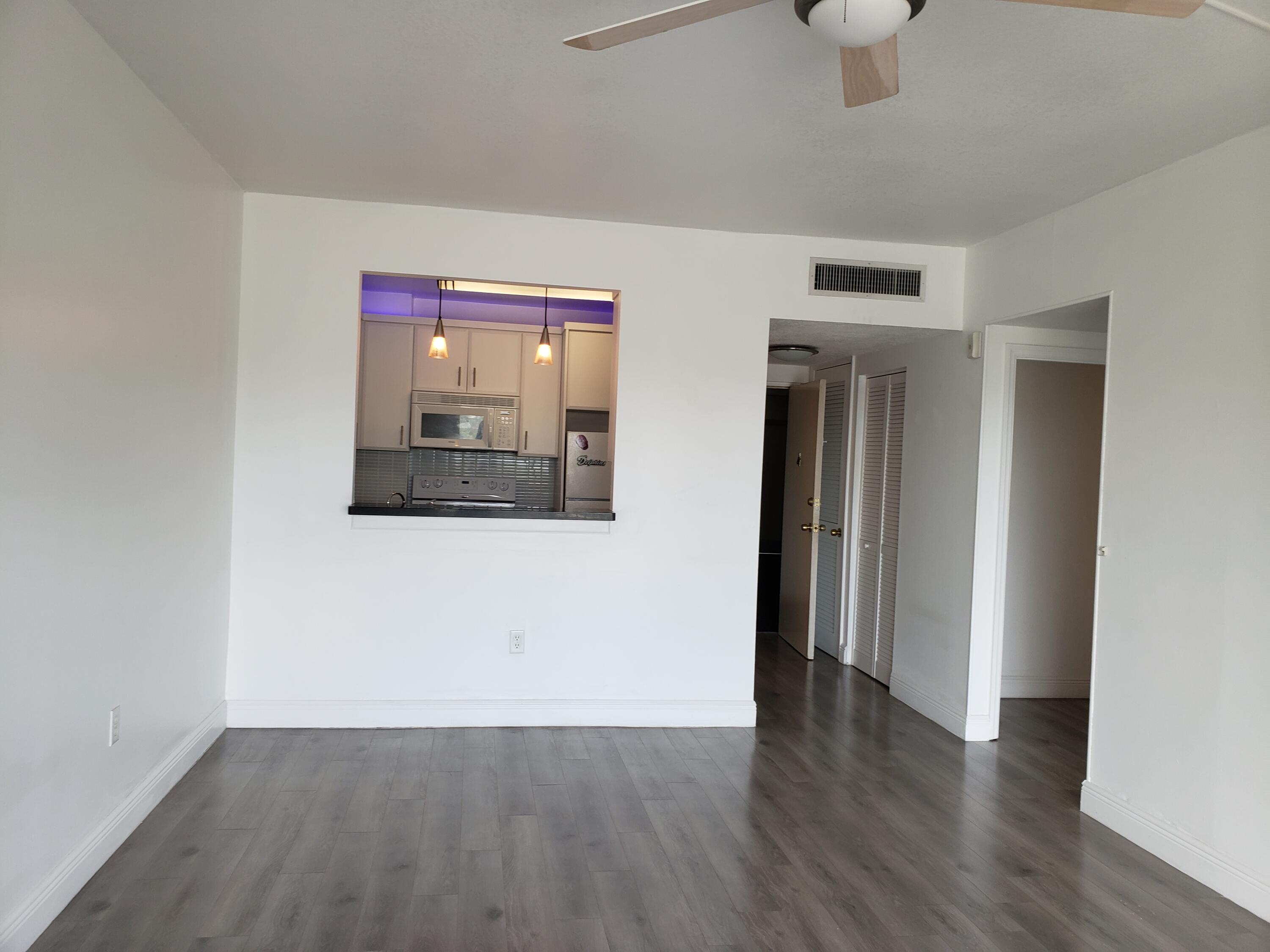 55 Southwest 2nd Avenue, Unit 5110 Boca Raton, FL 33432 - Photo 6 of 16 20230530_131526