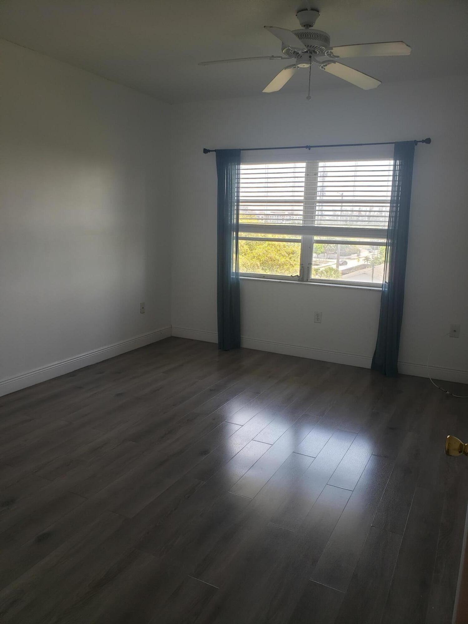 55 Southwest 2nd Avenue, Unit 5110 Boca Raton, FL 33432 - Photo 10 of 16 Bedroom