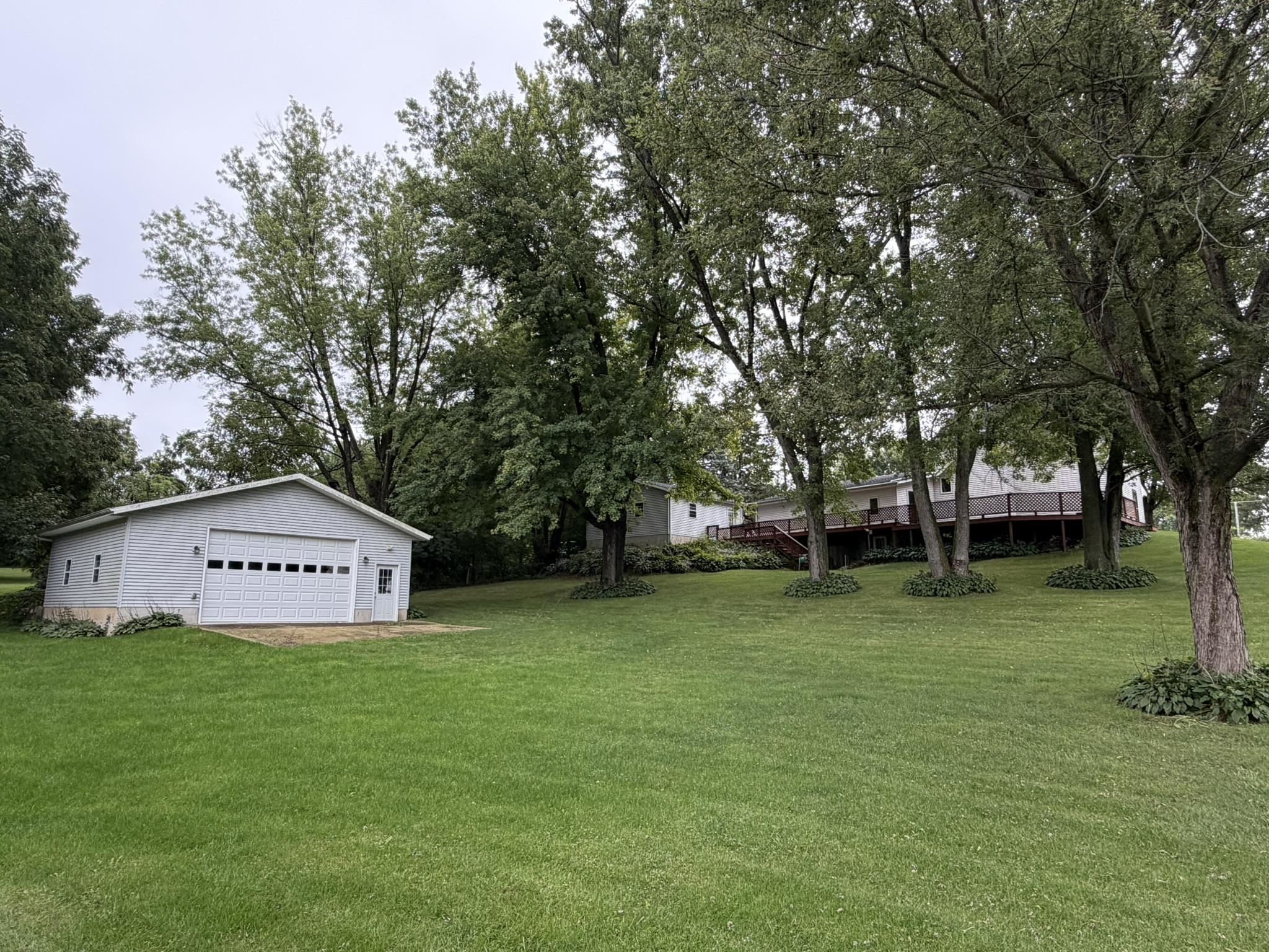 2472 West Red Oak Road Freeport, IL 61032 - Photo 46 of 54 Gallery Image 46