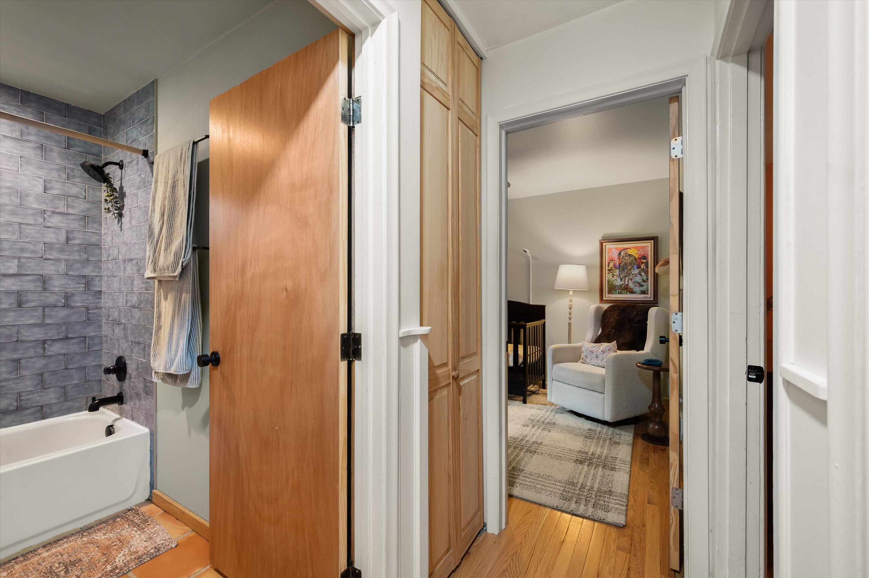 2890 Kimberley Road Ann Arbor, MI 48104 - Photo 24 of 45 32-032
