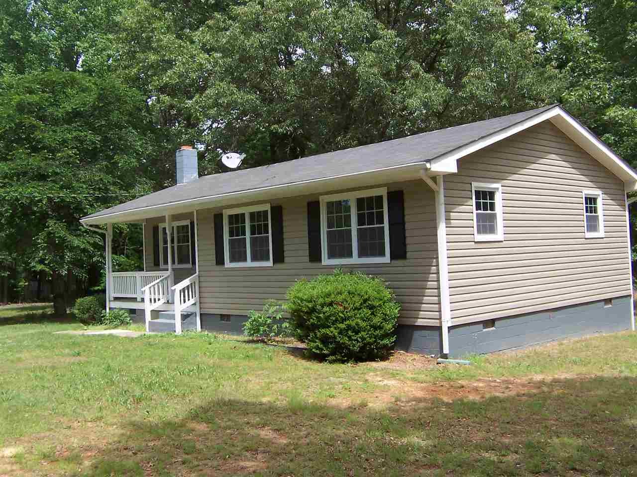 988 Rock Quarry Road Louisa, VA 23093 - Photo 2 of 17 Gallery Image 2