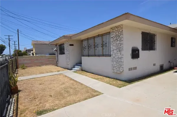$1,025,000 | 1461 West 108th Street, Los Angeles, CA 90047