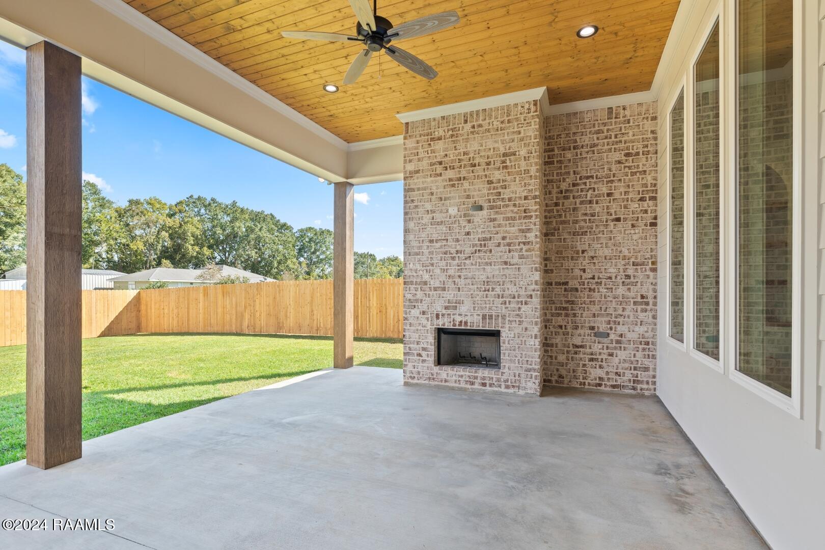 106 Ashgrove Lane Broussard, LA 70592 - Photo 34 of 38 106 Ashgrove-34