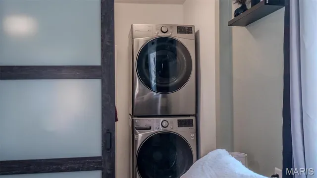 $710,000 | 2103 Vly Crk Drive, Owensville, MO 65066