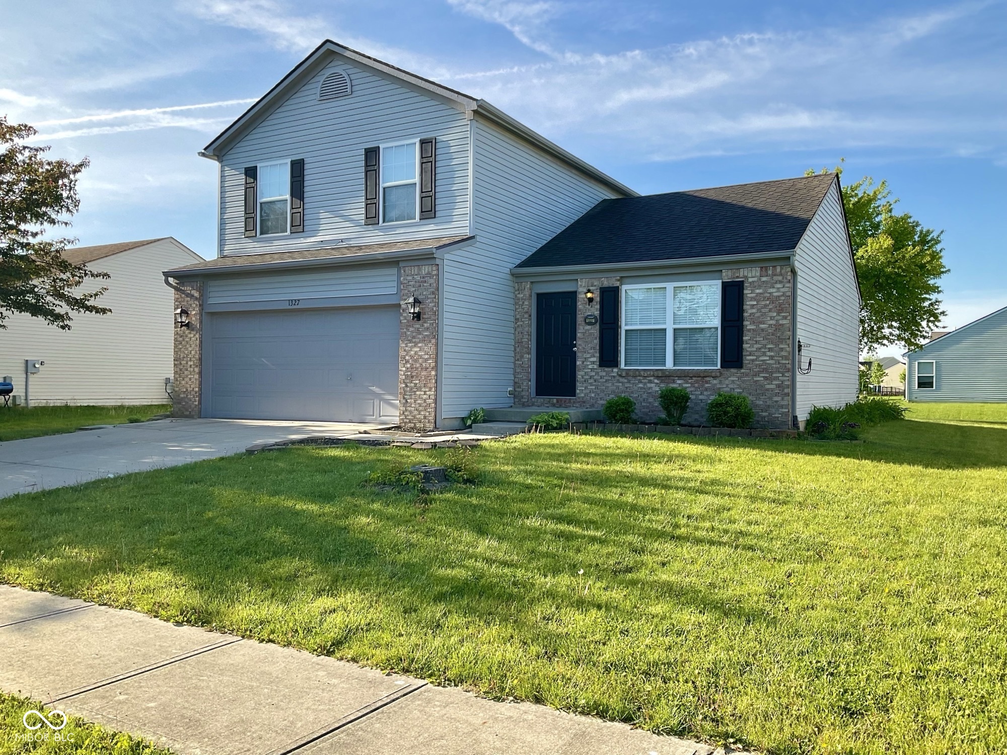 1327 Blue Ridge Lane Brownsburg, IN 46112 - Photo 1 of 30 Gallery Image 1