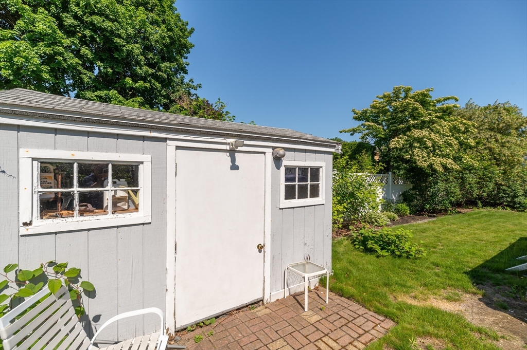 16 Laurent Road Salem, MA 01970 - Photo 29 of 34