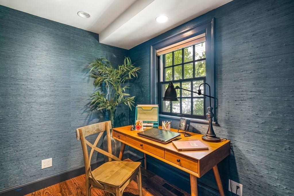 62 Leighton Road Wellesley, MA 02482 - Photo 23 of 41