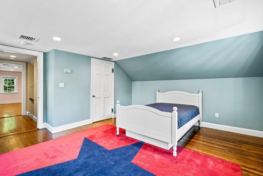 62 Leighton Road Wellesley, MA 02482 - Photo 32 of 41