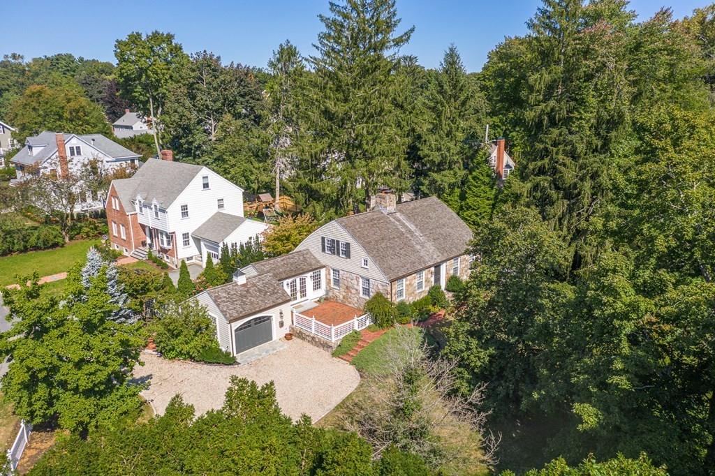 62 Leighton Road Wellesley, MA 02482 - Photo 4 of 41
