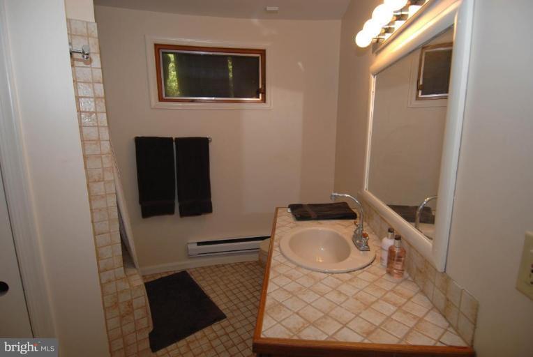 300 Farmington Road West Accokeek, MD 20607 - Photo 17 of 22 Lower Level Full Bath