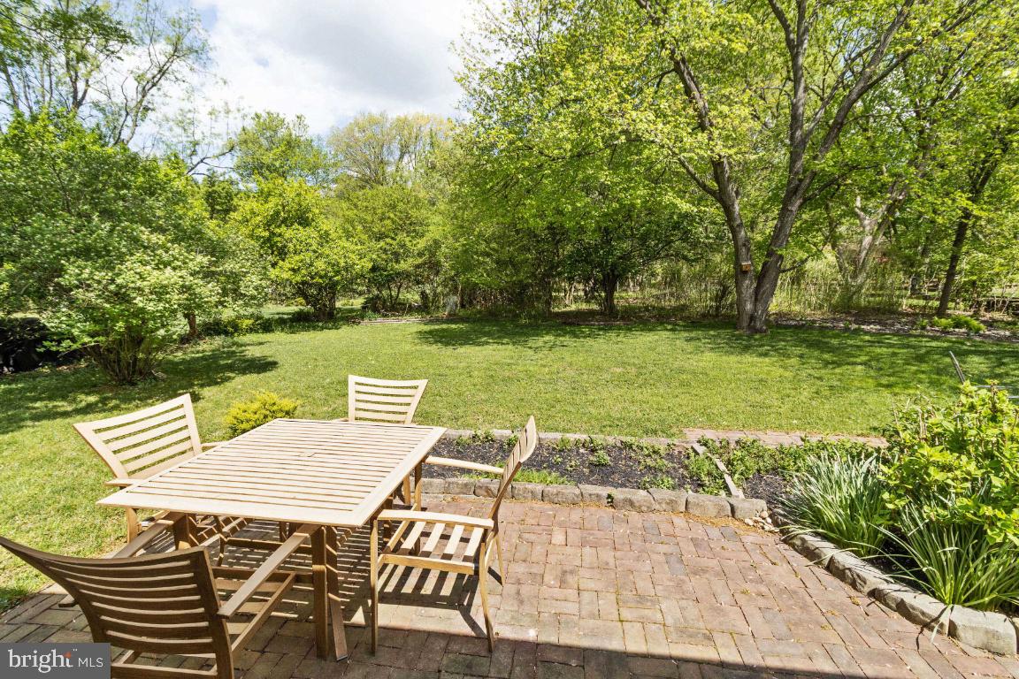 9314 Farewell Road Columbia, MD 21045 - Photo 3 of 30