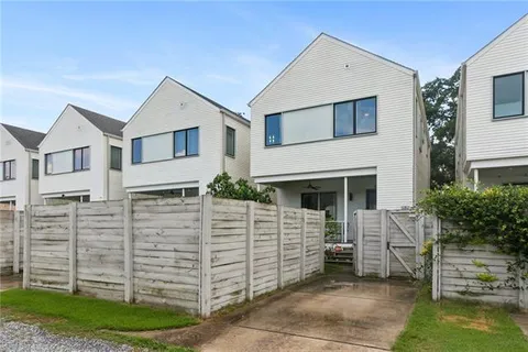 $499,999 | 2757 Bienville Street, New Orleans, LA 70119