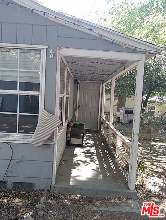 39174 Lebec Road Lebec, CA 93243 - Photo 3 of 27 a view of a porch