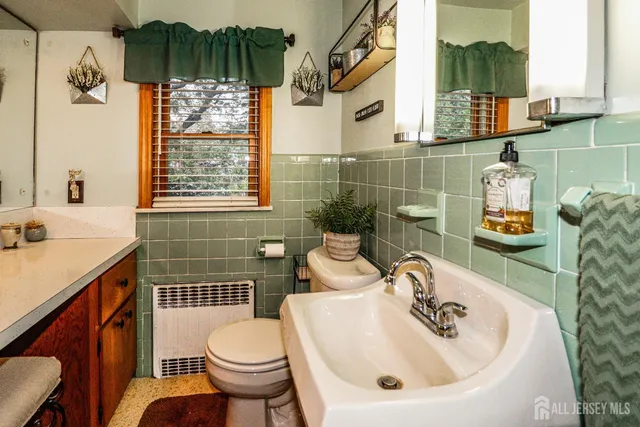 $569,900 | 331 West Inman Avenue, Rahway, NJ 07065