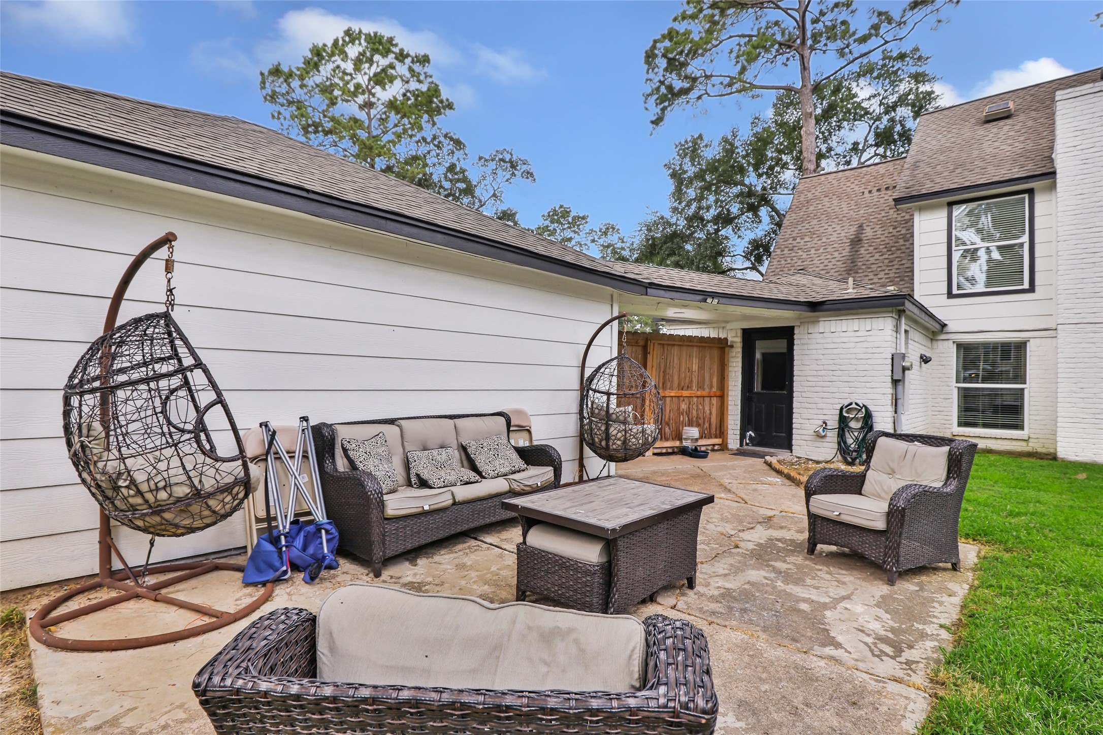 5419 Summerfield Lane Spring, TX 77379 - Photo 5 of 35