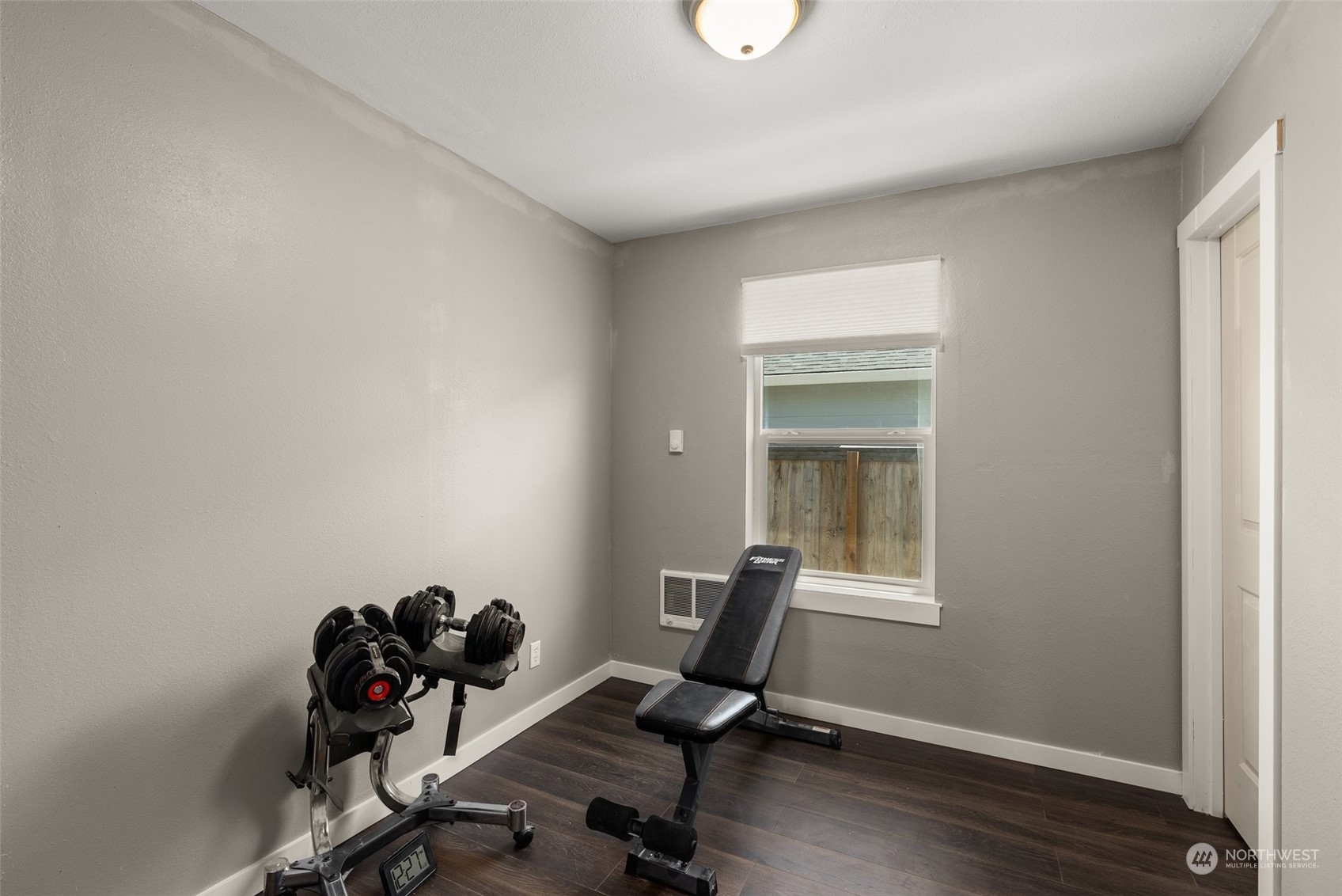 702 Roundtree Boulevard Winlock, WA 98596 - Photo 23 of 35 a view of a workspace with furniture and a window