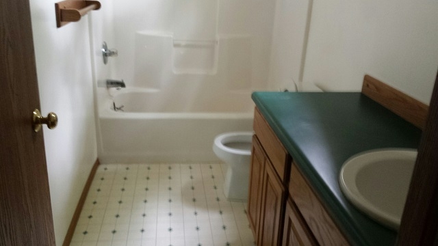 8460 East Broadway Road Mount Pleasant, MI 48858 - Photo 13 of 19 1802319-12.JPG