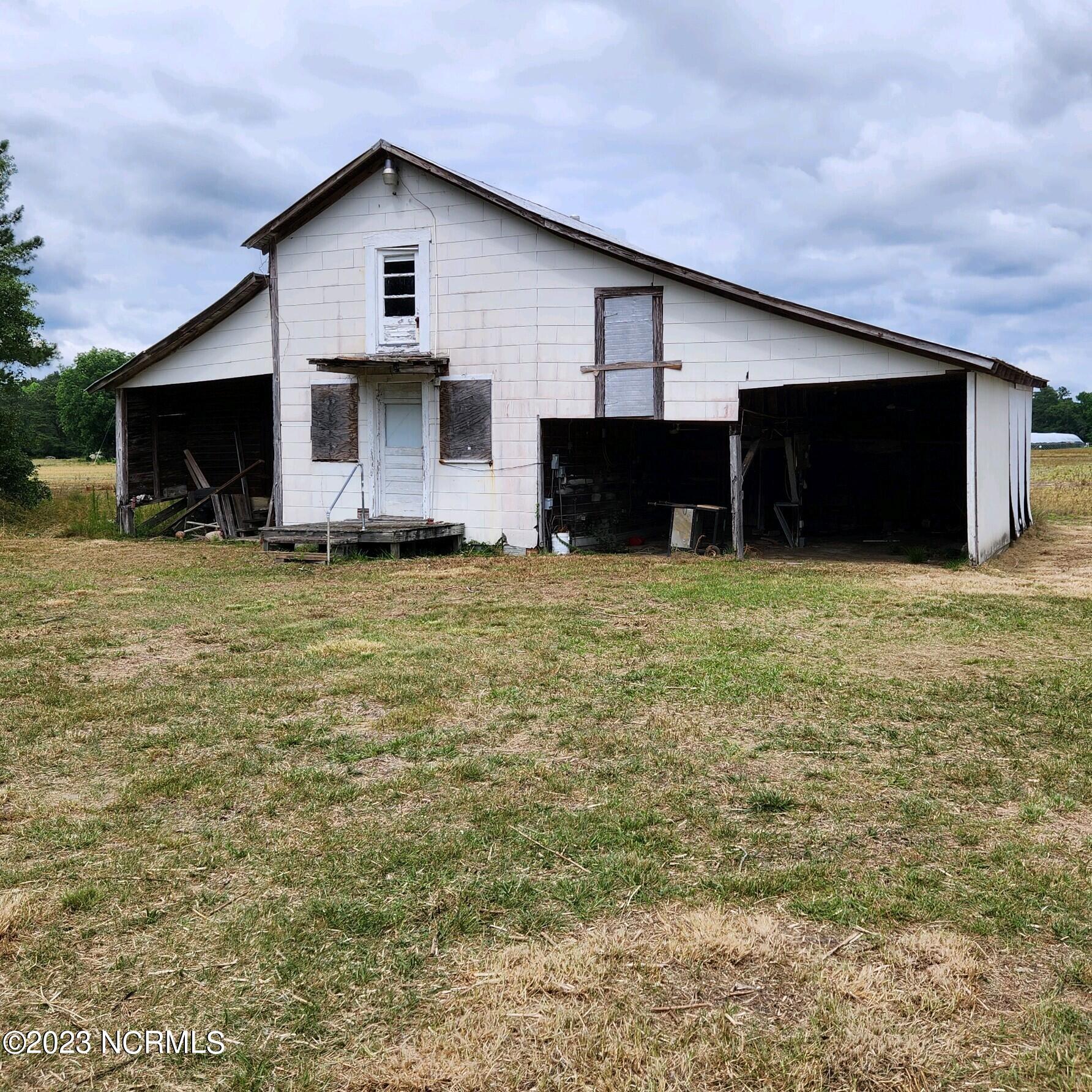 2868 Beattys Bridge Road Atkinson, NC 28421 - Photo 26 of 28 shed 2 story w seller