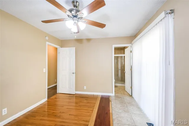 $2,115 | 5861 Falcon View Lane, St. Louis, MO 63129