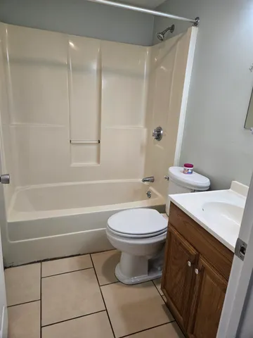 $217,900 | 550 Winnacunnet Road, Unit 206, Hampton, NH 03842