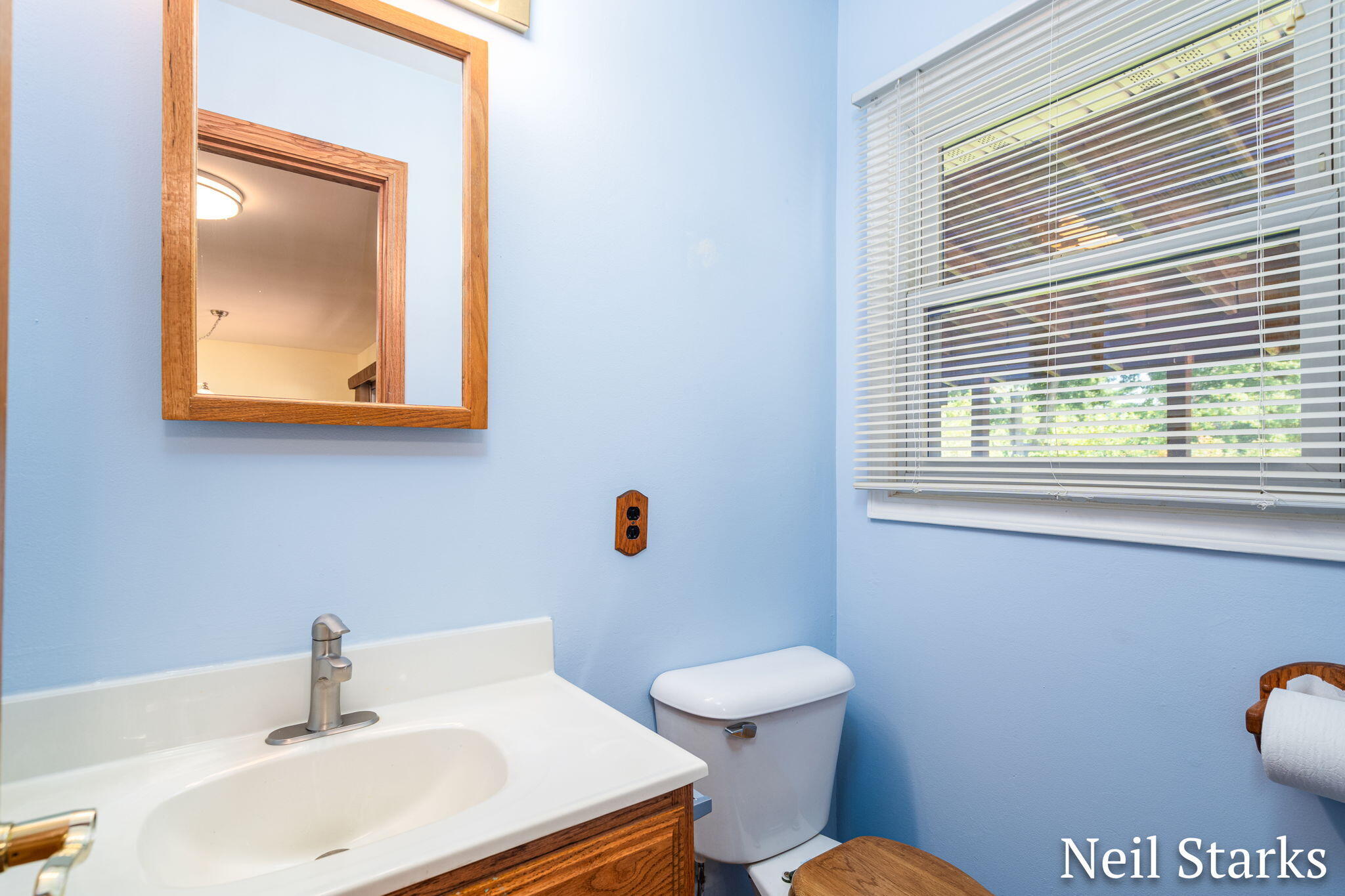 1633 Woodview Street Jenison, MI 49428 - Photo 17 of 34 19-web-or-mls-1633 Woodview St-19