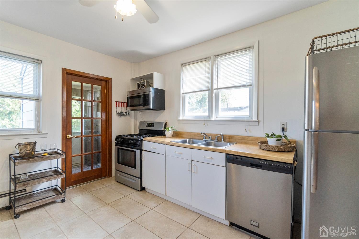 101 Washington Road Sayreville, NJ 08872 - Photo 11 of 20 Gallery Image 11