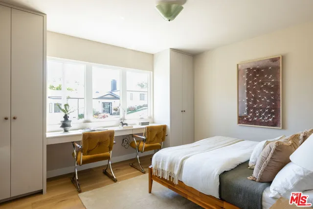 $2,359,000 | 3815 Chanson Drive, View Park, CA 90043