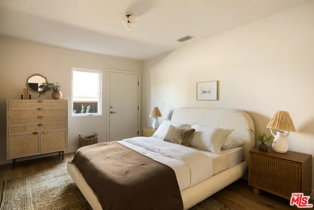 $2,359,000 | 3815 Chanson Drive, View Park, CA 90043