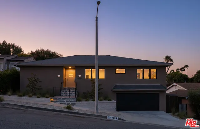 $2,359,000 | 3815 Chanson Drive, View Park, CA 90043