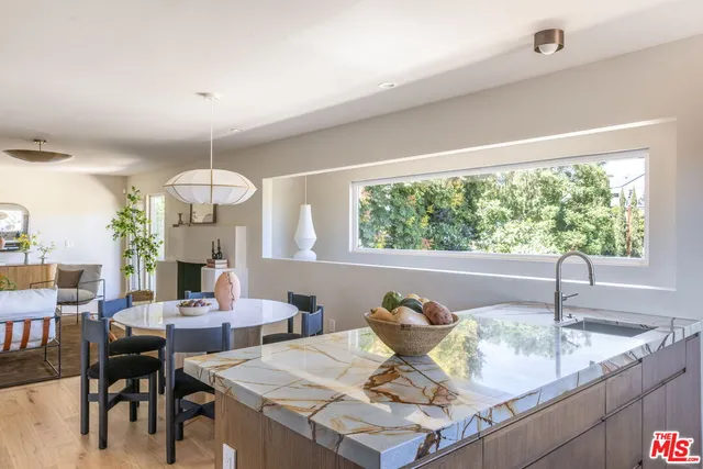 $2,359,000 | 3815 Chanson Drive, View Park, CA 90043