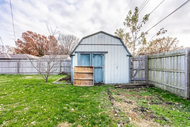 $300,000 | 325 Bangor Drive, Indianapolis, IN 46227