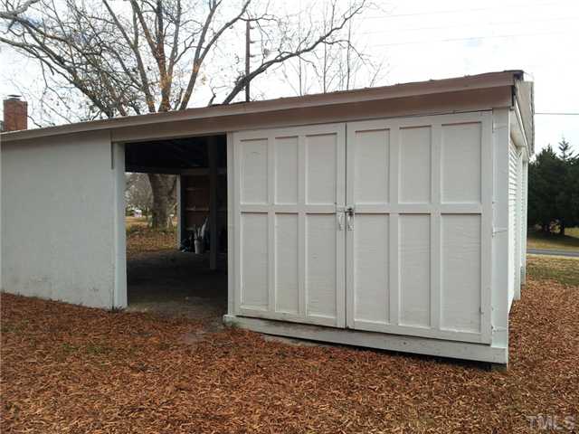 618 Lake Glad Road Wendell, NC 27591 - Photo 5 of 25 Gallery Image 5